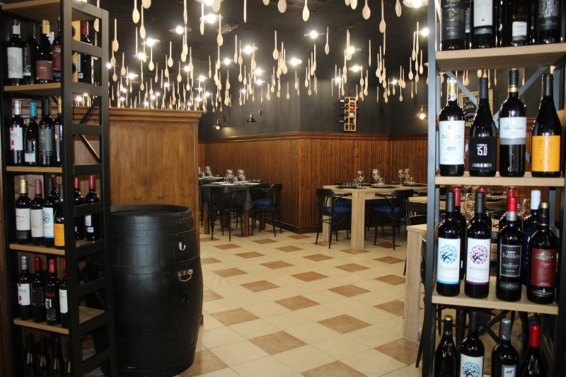 220723 VA GASTROBAR CYNTHIA 17