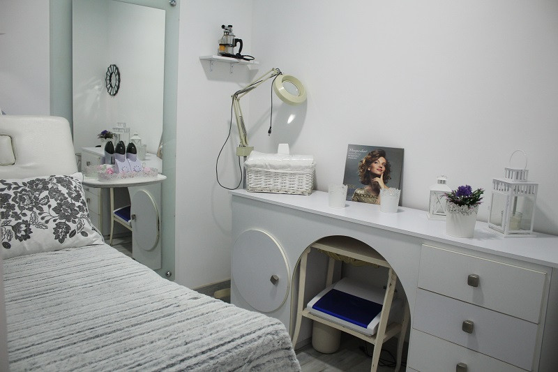160823 VA PILAR VAZQUEZ PELUQUERIA Y ESTETICA 14