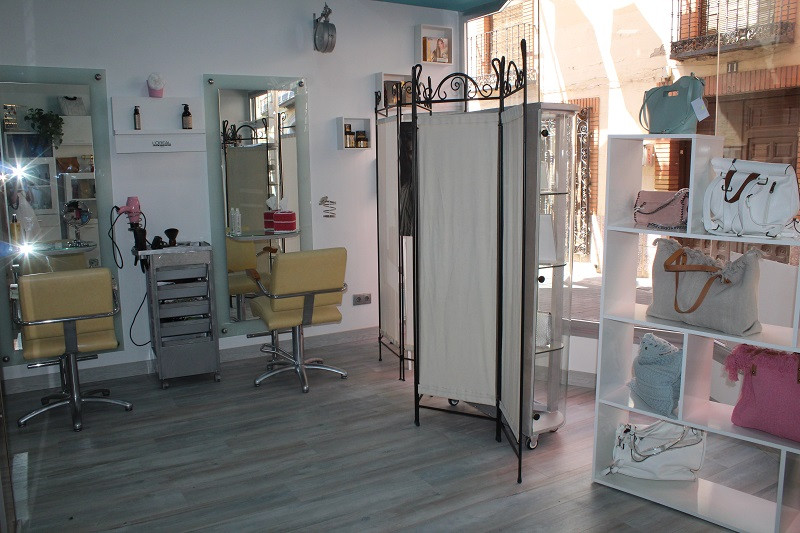160823 VA PILAR VAZQUEZ PELUQUERIA Y ESTETICA 12