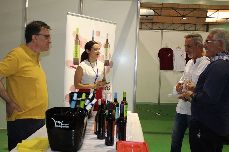 TUNEL DEL VINO 3