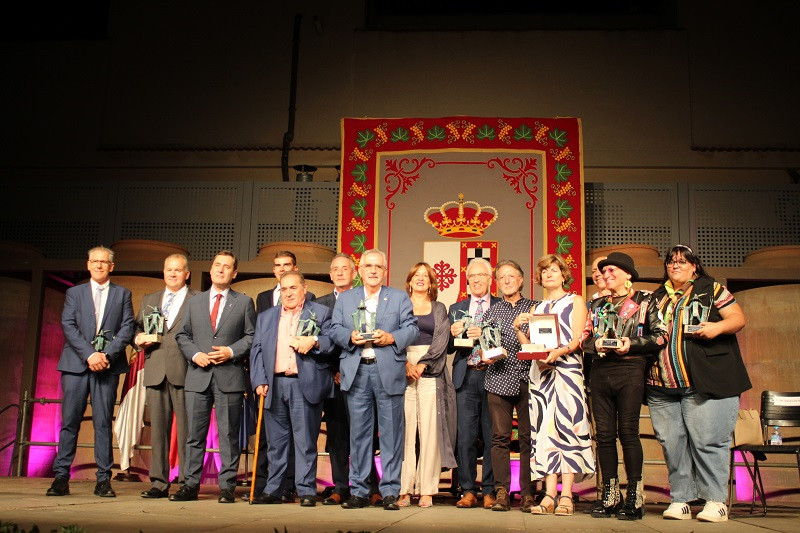 ACTO INSTITUCIONAL 16