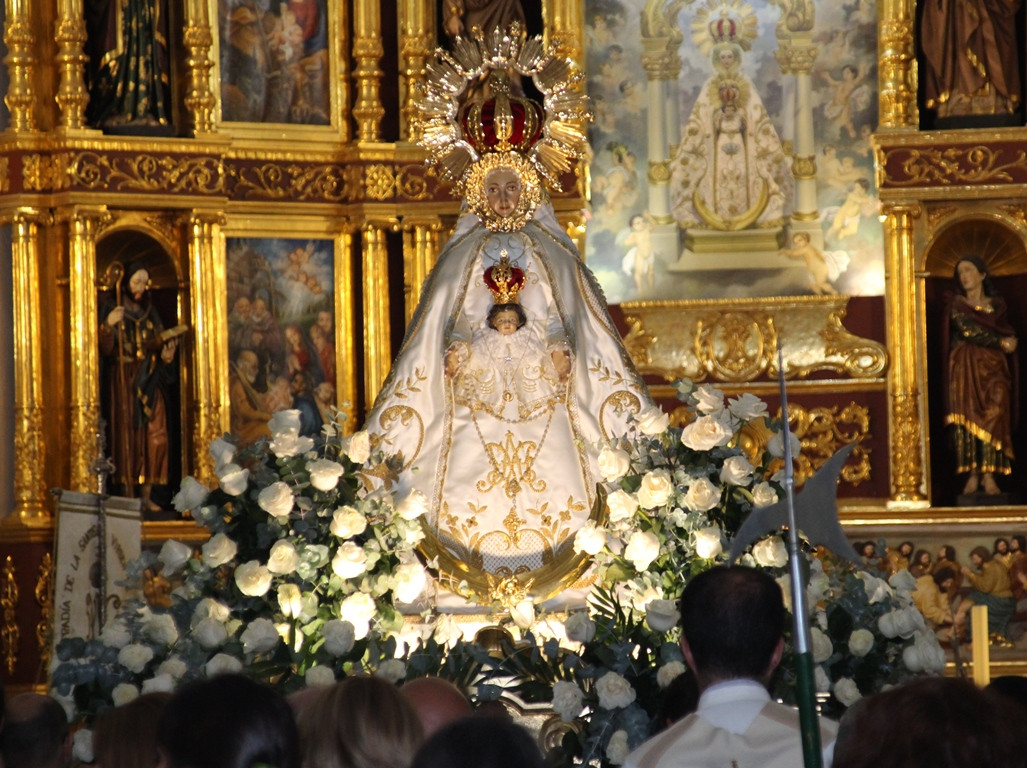   Virgen carroza