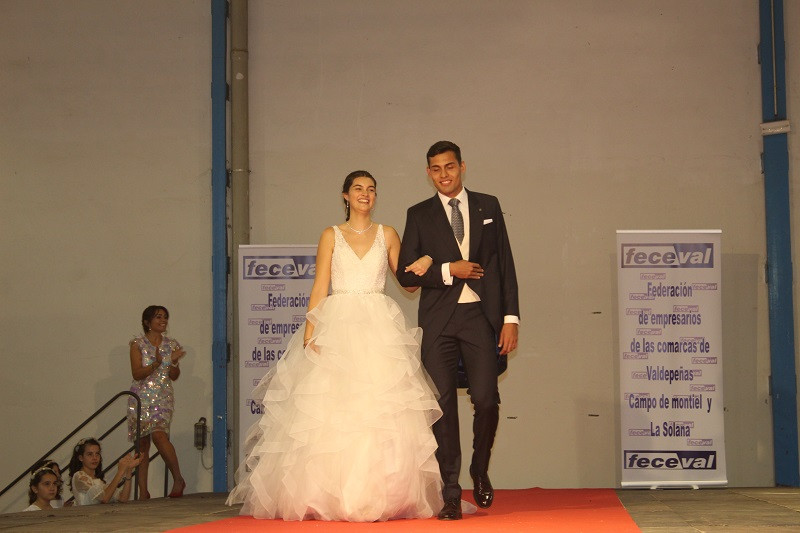 071023 VA DESFILE FERIA NOVIOS 35