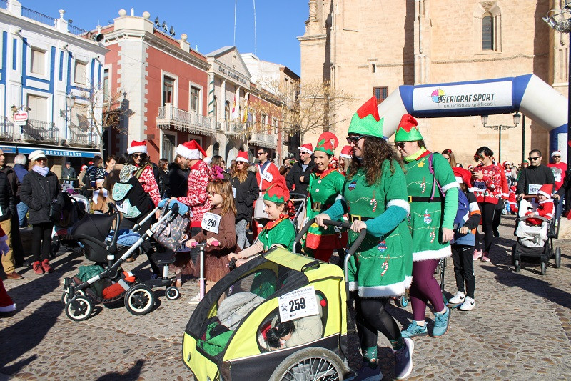 CARRERA PAPA NOEL 16