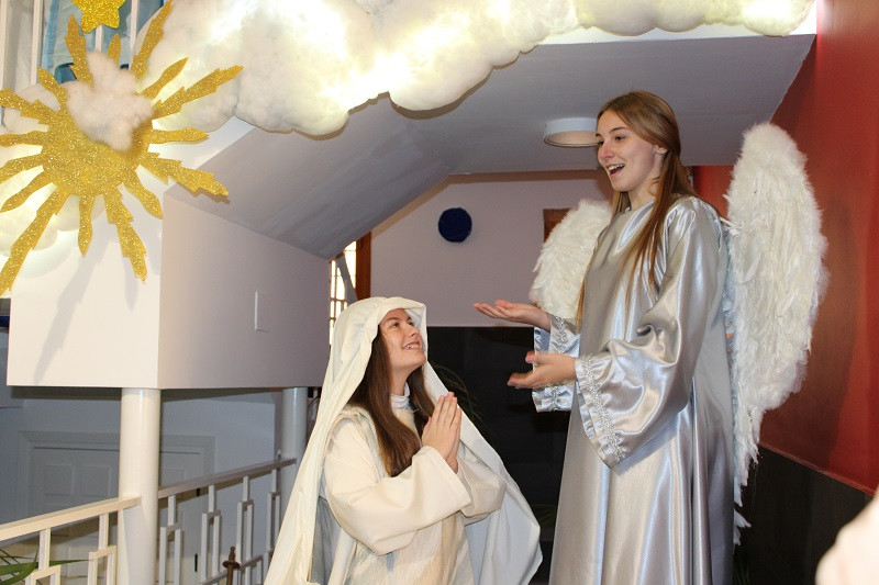 BELEN VIVIENTE COLE SAN AGUSTIN 8