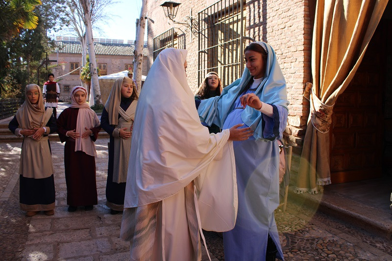 BELEN VIVIENTE COLE SAN AGUSTIN 12