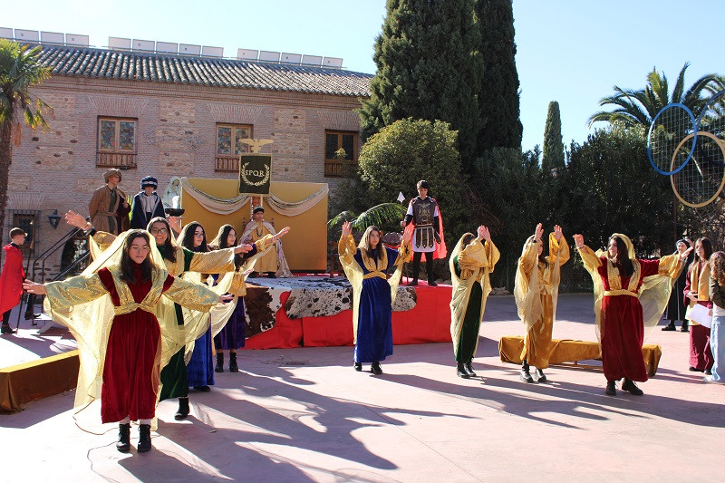 BELEN VIVIENTE COLE SAN AGUSTIN 23