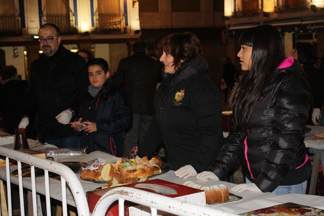 040116 VA ROSCON SOLIDARIO HERMANDAD CRISTO 1