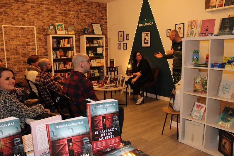 Amigos de Lorca acogerá este viernes la presentación del libro 'El barracón  de las mujeres', de Fermina Cañaveras