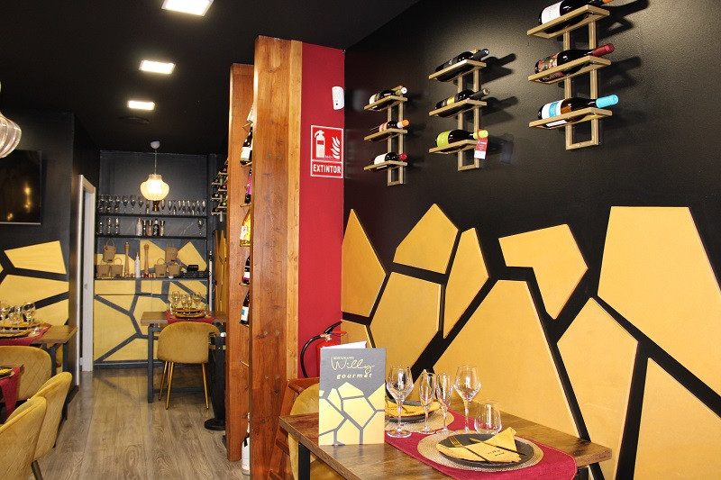 290124 VA EL BAR DE WILLY 10