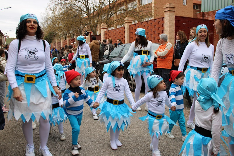 DESFILE COLE LUCERO 31