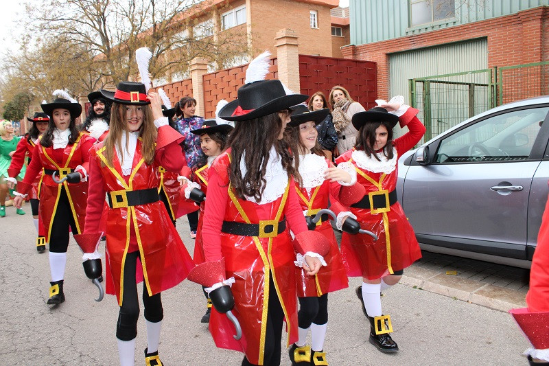 DESFILE COLE LUCERO 36