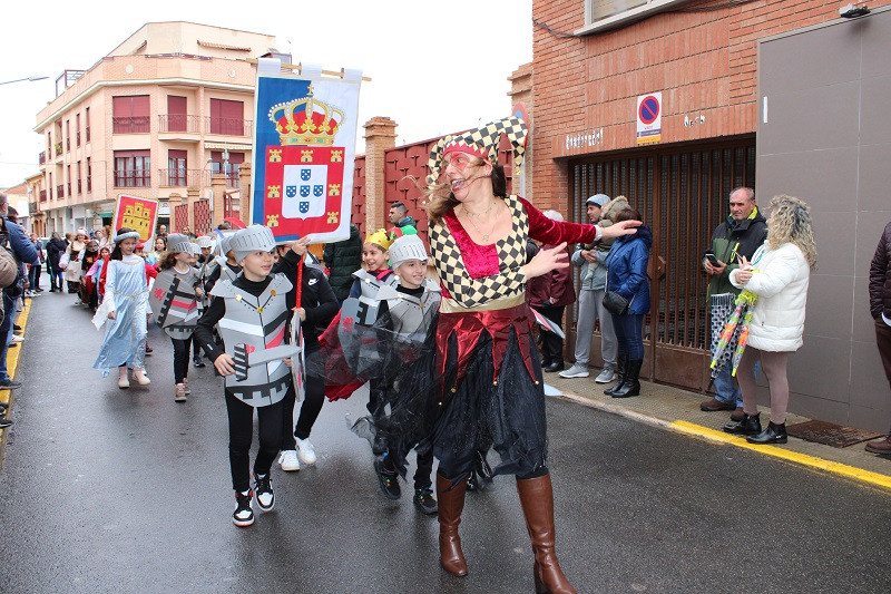 DESFILE COLEGIO JESUS BAEZA 18