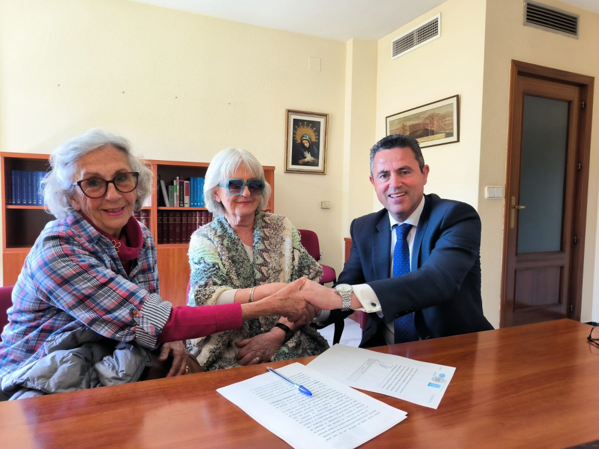 Alcalde y familia Casellas Huertas