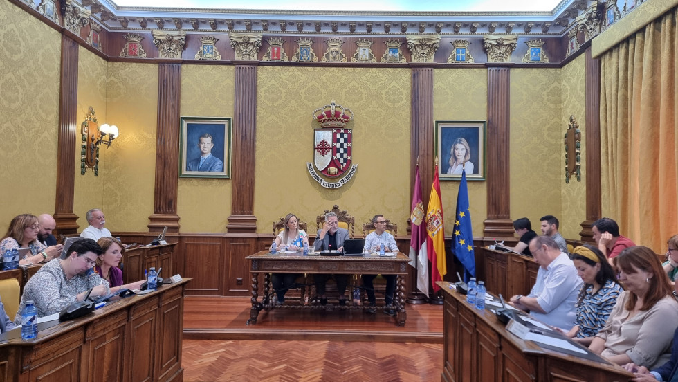 PLENO JUNIO VALDEPEÑAS
