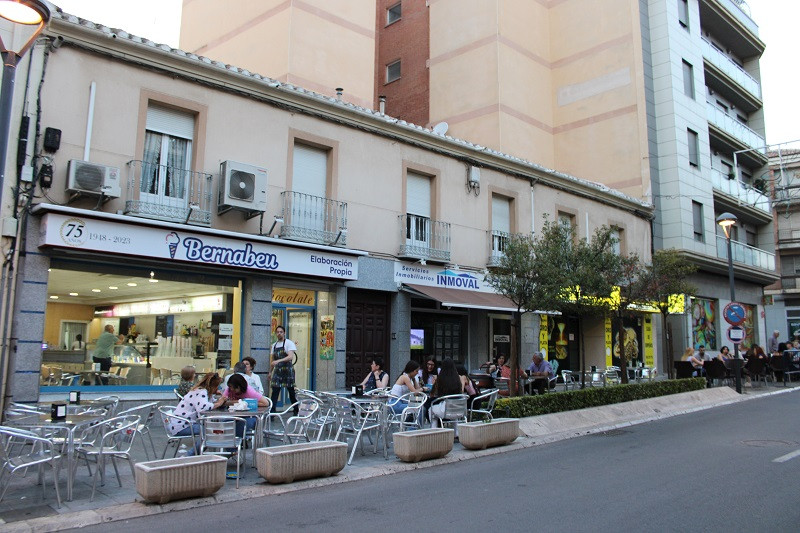 HELADERIA BERNABEU 3