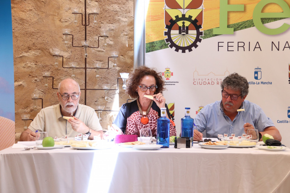 34º concurso regional de calidad de quesos manchegos (1)