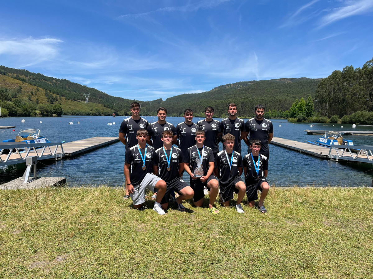 Representaciu00f3n Club Kayak Polo Valdepeu00f1as