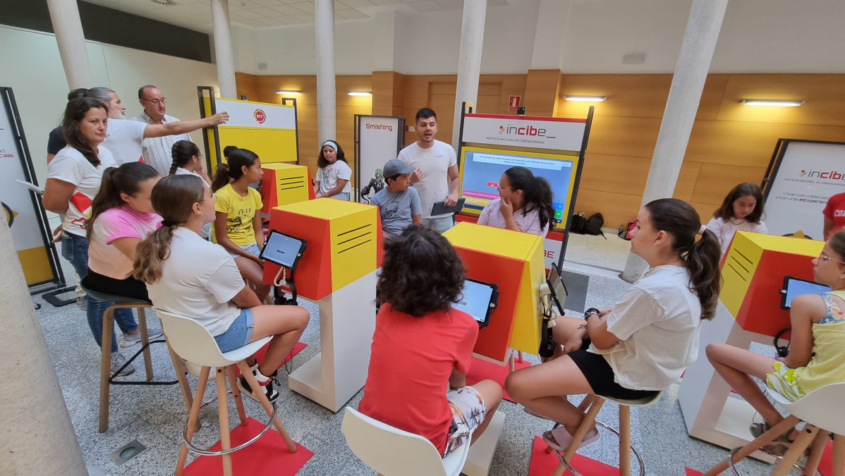 EXPERIENCIA INCIBE VALDEPEu00d1AS
