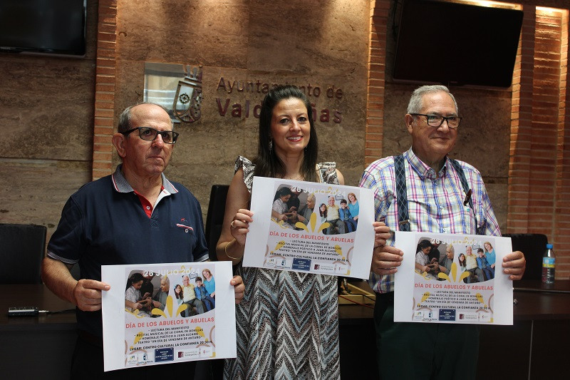190724 va present dia abuelos