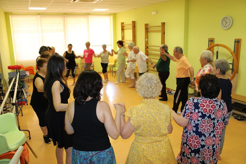 230724 VA TALLER BIODANZA CENTRO MAYORES LUCERO 2