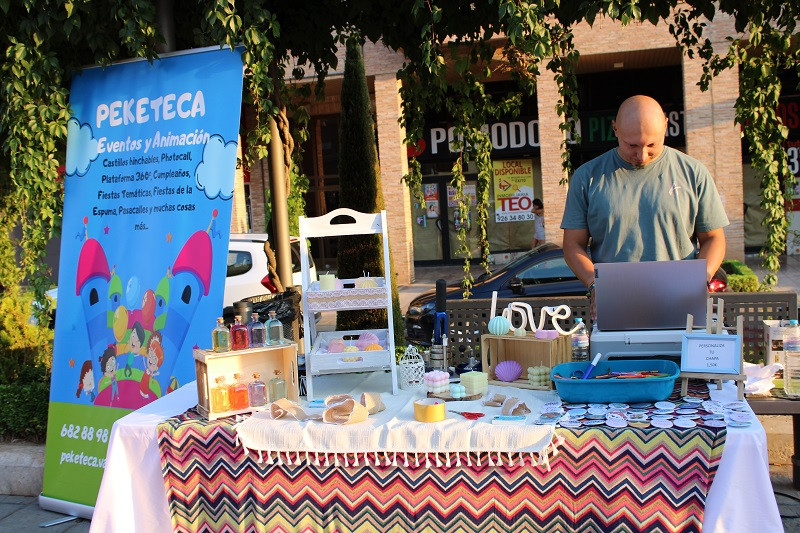 260724 VA MERCADILLO ARTE JOVEN 3