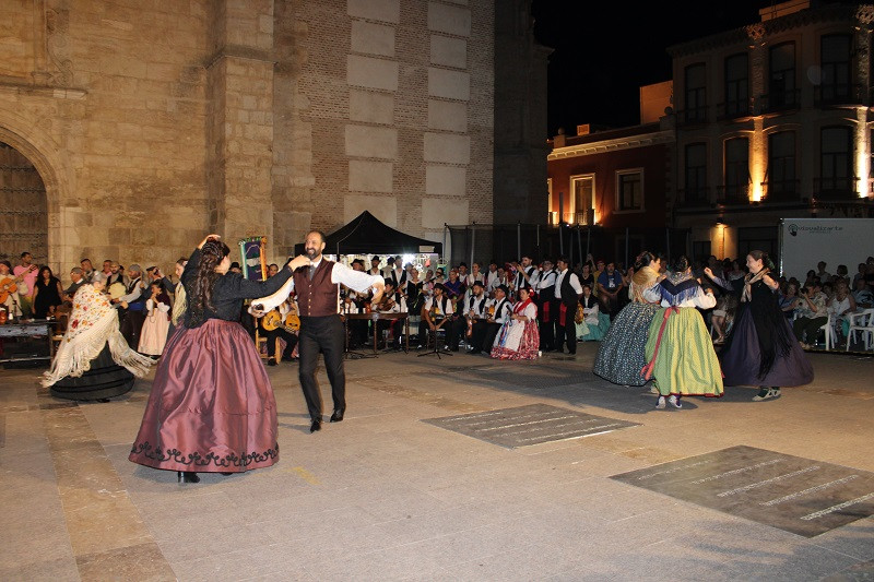 040824 VA BAILES DEL CANDILILLO RAIGAMBRE 9