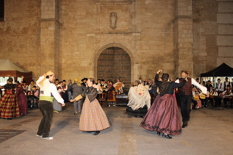 040824 VA BAILES DEL CANDILILLO RAIGAMBRE 8
