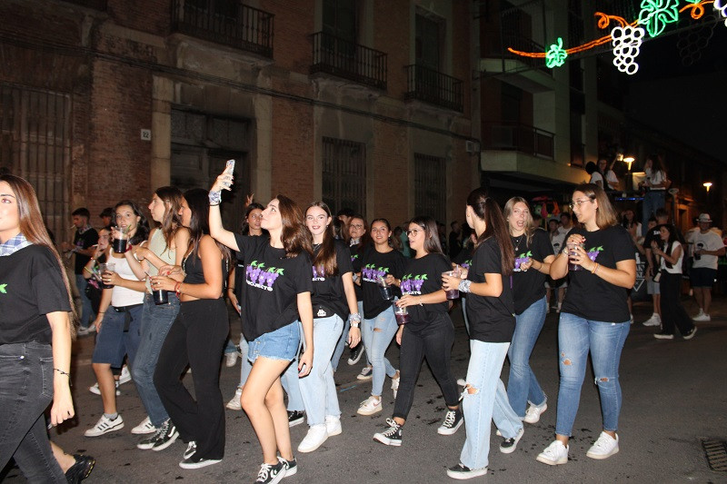 DESFILE PEu00d1AS 19