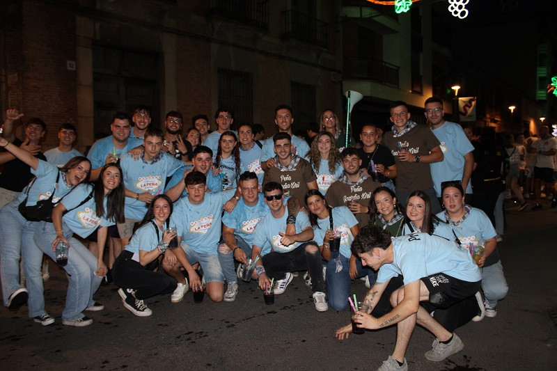 DESFILE PEu00d1AS 22