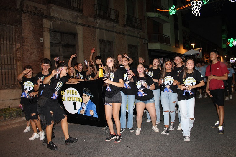 DESFILE PEu00d1AS 15