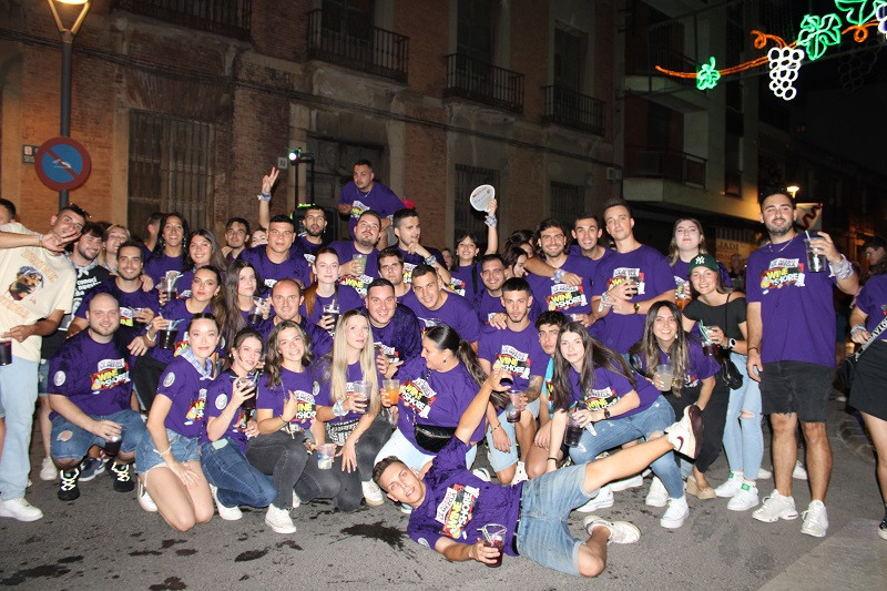 DESFILE PEu00d1AS 26