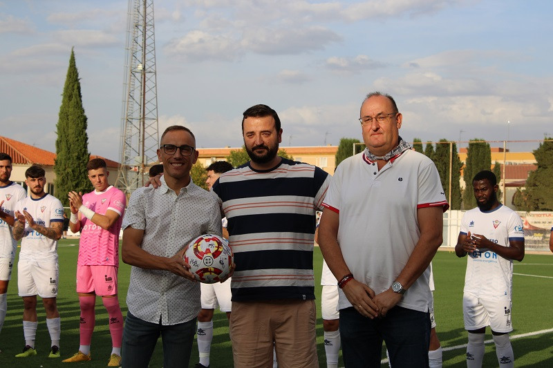 PRESENTACION EQUIPO FUTBOL 5