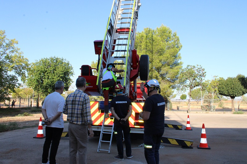 110924 VA BOMBEROS 1