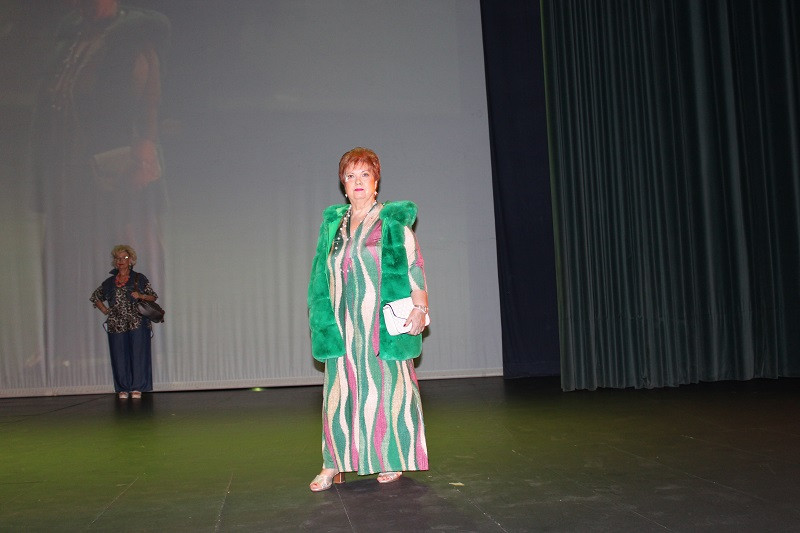 011024 VA DESFILE MODA PERSONAS MAYORES 15