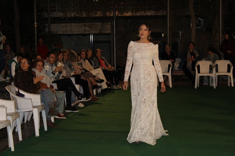121024 VA DESFILE ROSAE 17