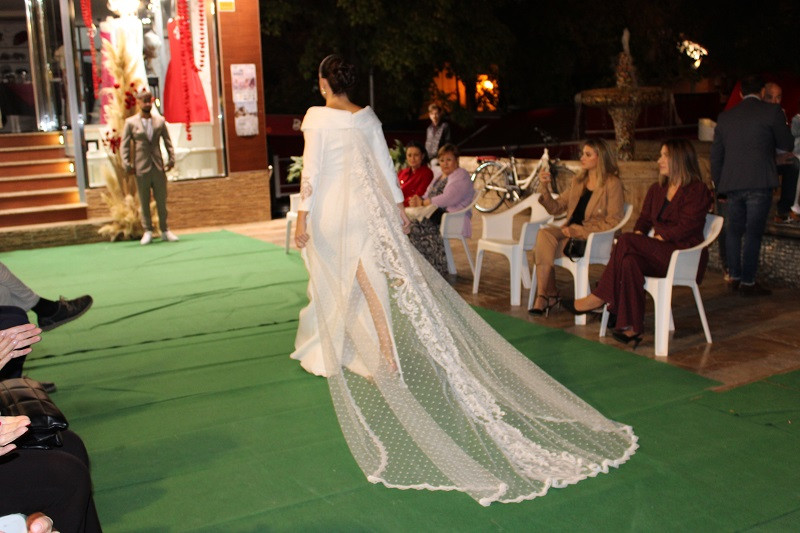 121024 VA DESFILE ROSAE 29