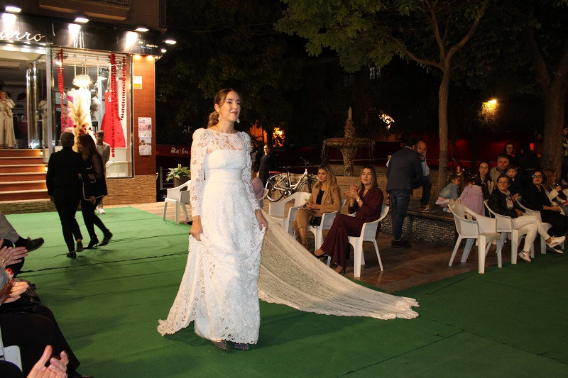121024 VA DESFILE ROSAE 34