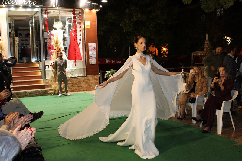 121024 VA DESFILE ROSAE 35