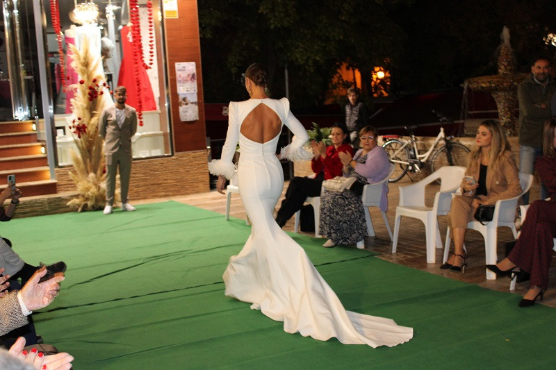 121024 VA DESFILE ROSAE 37