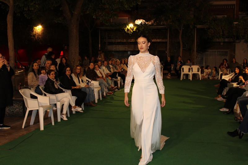 121024 VA DESFILE ROSAE 43