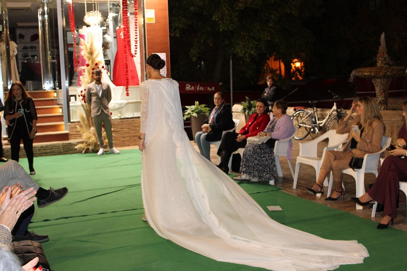 121024 VA DESFILE ROSAE 45