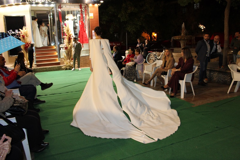 121024 VA DESFILE ROSAE 56