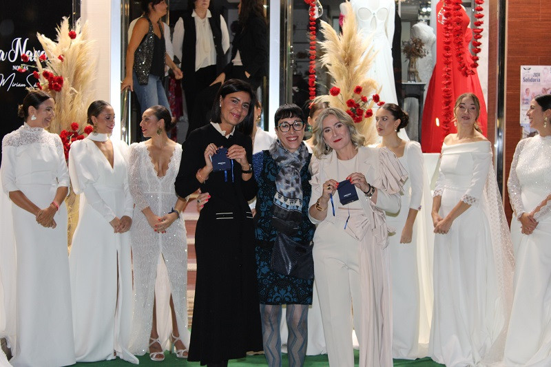 121024 VA DESFILE ROSAE 69