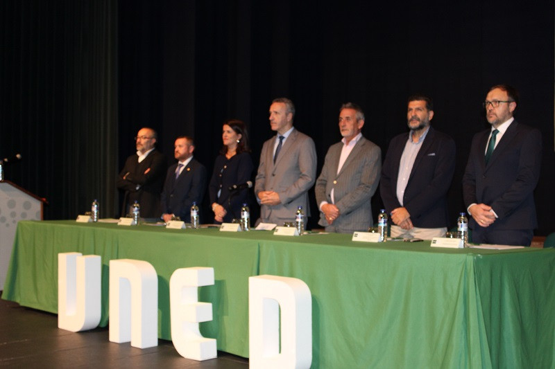 161124 VA INAUGURACION CURSO UNED 1