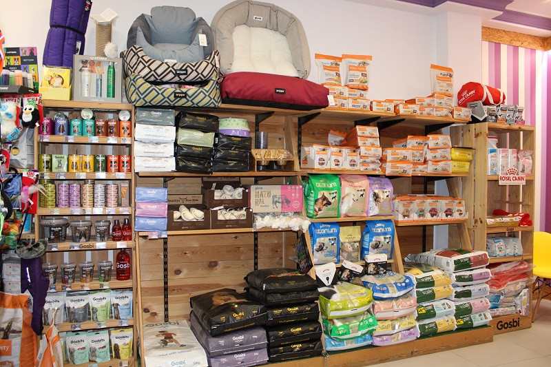 301124 VA PELUQUERIA CANINA LUNA 1