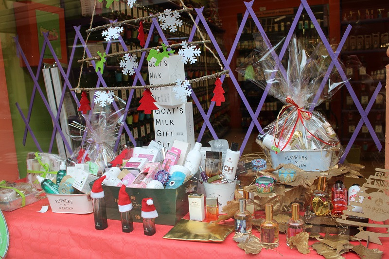 171224 VA LA BOTICA DE LOS PERFUMES 2