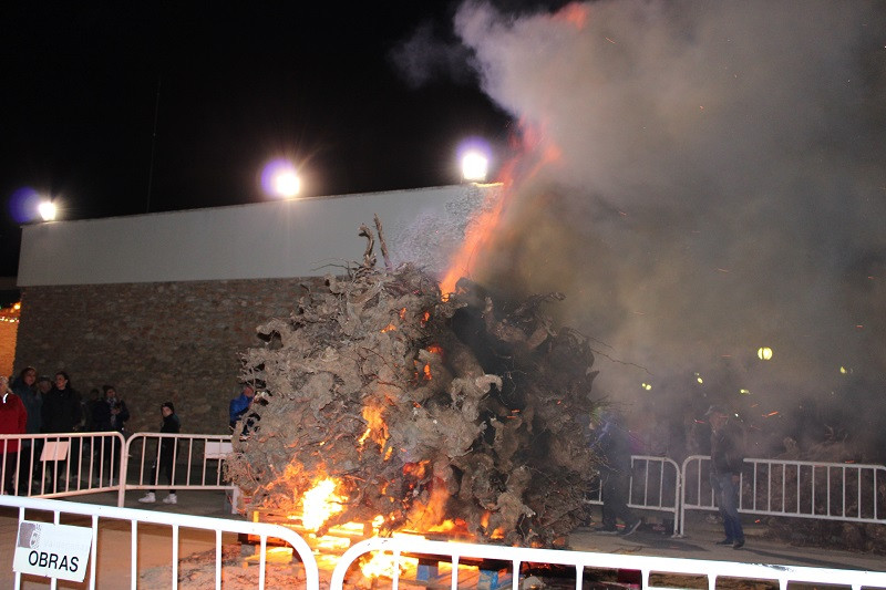 160125 VA HOGUERA SAN ANTON CACHIPORRO 1