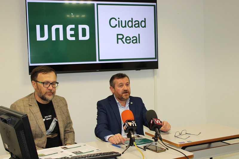 120225 VA UNED