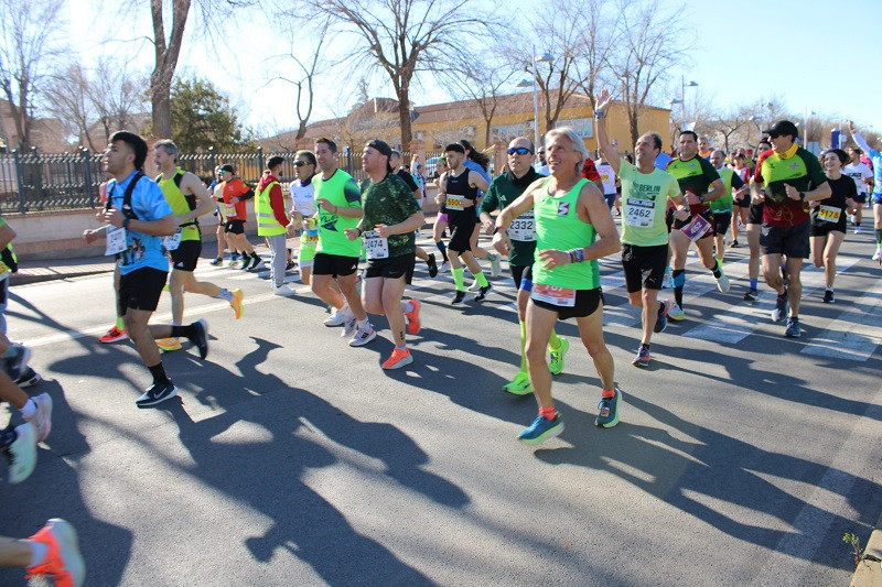 230225 VA MEDIA MARATON 42